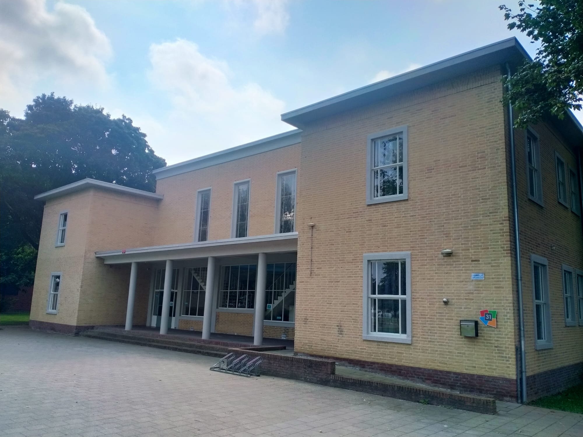 Het gebouw van Evangelie Gemeente De Deur